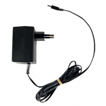 ADAPTER TRAINING BATTERY DEFIBTECH LIFELINE INCLUDING EU/UK ADAPTER - 3072