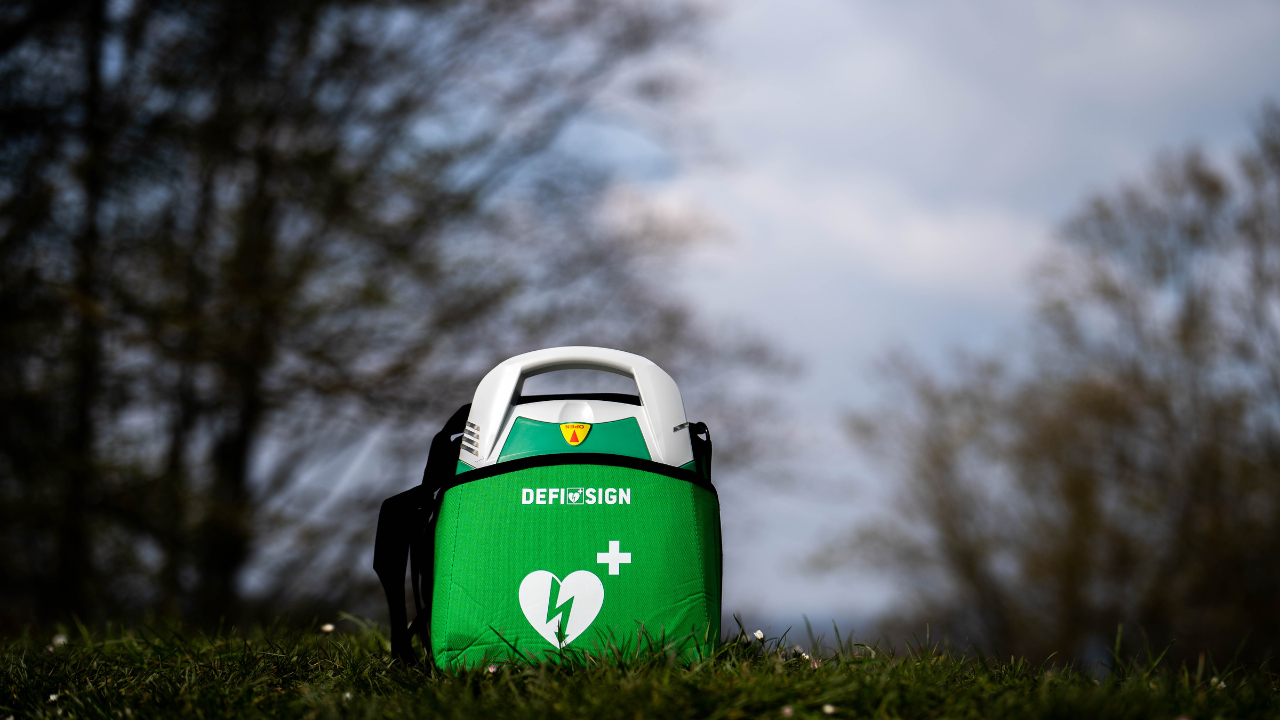 Can a defibrillator be used multiple times?